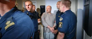 Livstidsdömd polismördare vill ha tidsbestämt straff