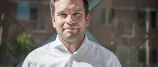 Tvärvändningar i stökig minoritet