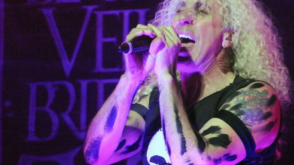 Huvudakt. Dee Snider avslutar den första kvällen på Skogsröjet.