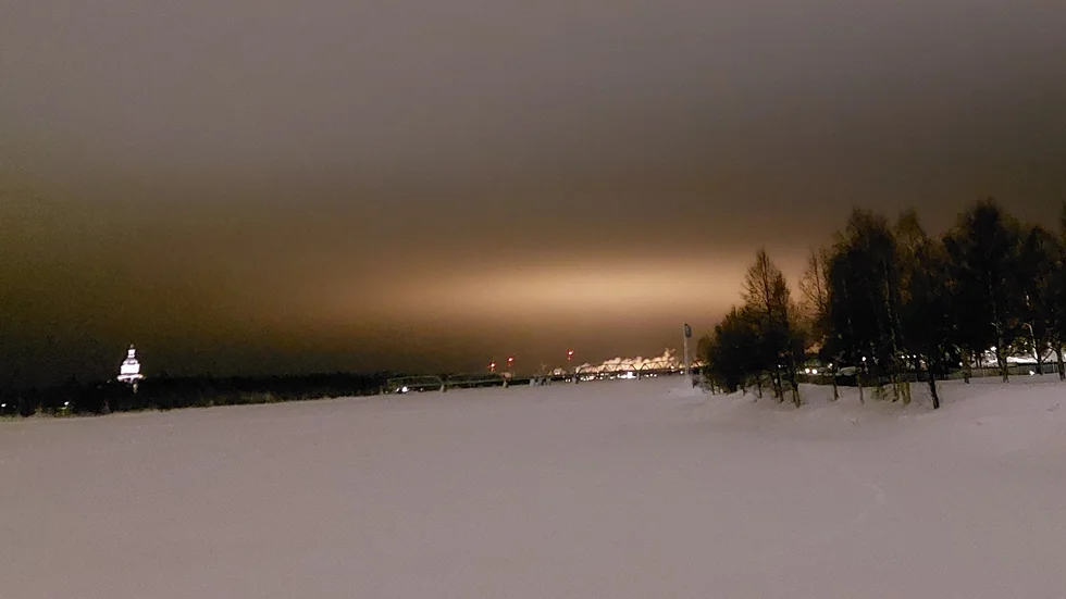 Mild januarikväll i Haparanda, fotad av Sune Nilsson.