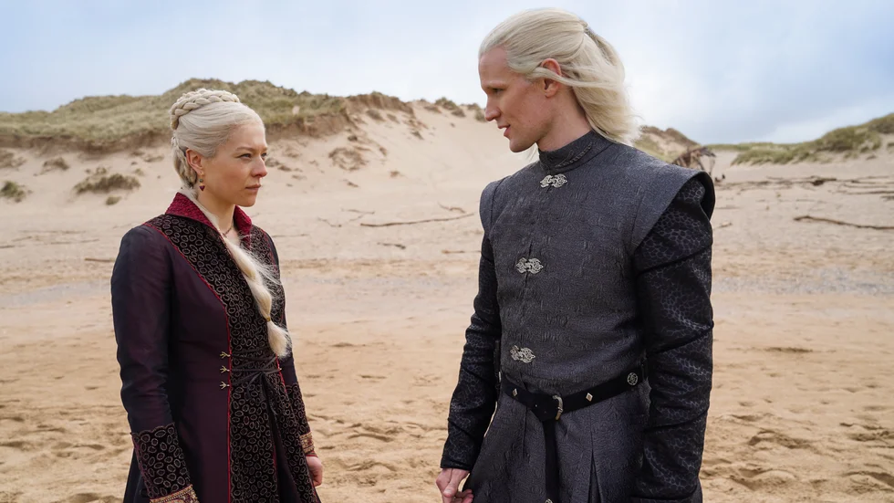 "Game of thrones"-världen är tillbaka. "House of the dragon" utspelas 200 år före den ursprungliga serien och följer Targaryen-släkten. Pressbild.