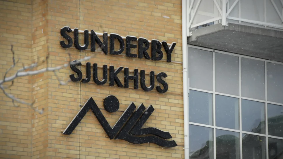 Kuriren 16 juni: patienter skickas för operation från Sunderby sjukhus till Stockholm.