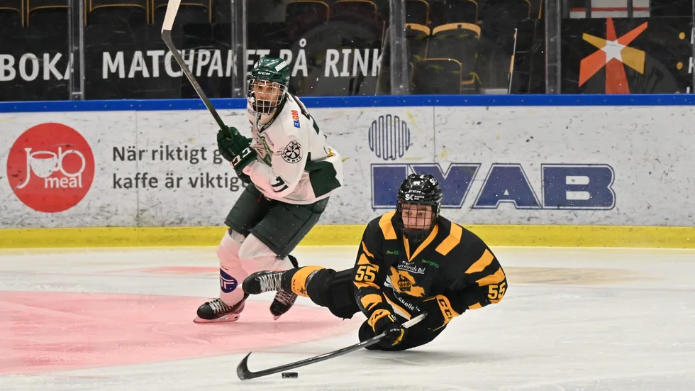 AIK:s J20 föll mot Färjestad.