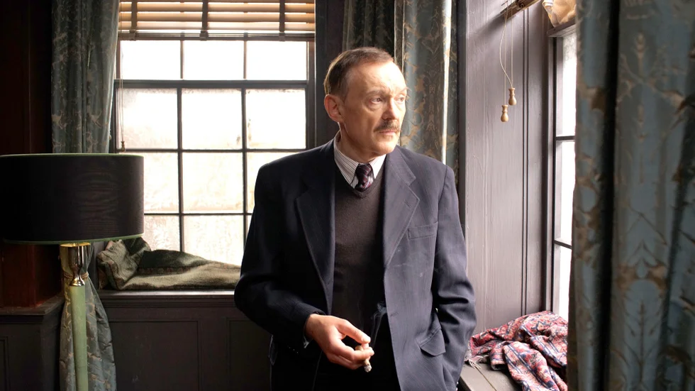 Författare. Josef Hadel spelar Stefan Zweig i ”Farväl Europa”