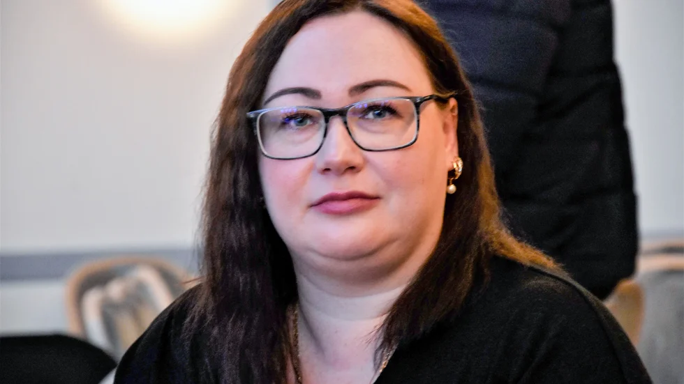 Marianne Salometsä yrkade i ett överklagande att punkten om ansvarsfrihet för kommunstyrelsen ogiltigförklaras och tas om. Förvaltningsrätten har nu upphävt beslutet om ansvarsfrihet för kommunstyrelsen.