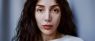 Gina Dirawi gör musik om dödslängtan