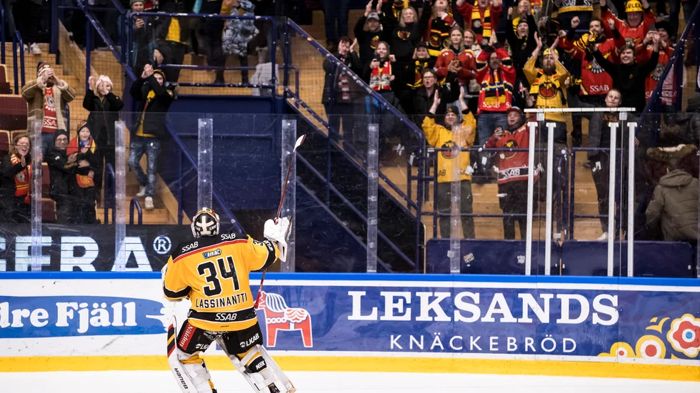 Joel Lassinantti tackar bartaföljet efter sina sex räddade straffar som ledde till två poäng och Luleå Hockeys femte raka seger.
