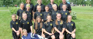Silverregn över KAIF:s flickor
