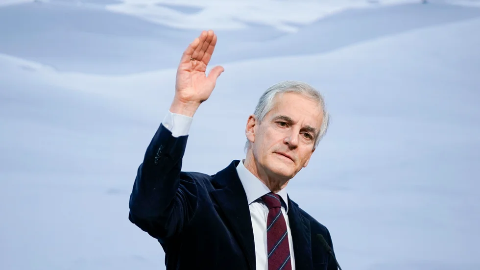 Jag tar halva notan, säger Norges statsminister.