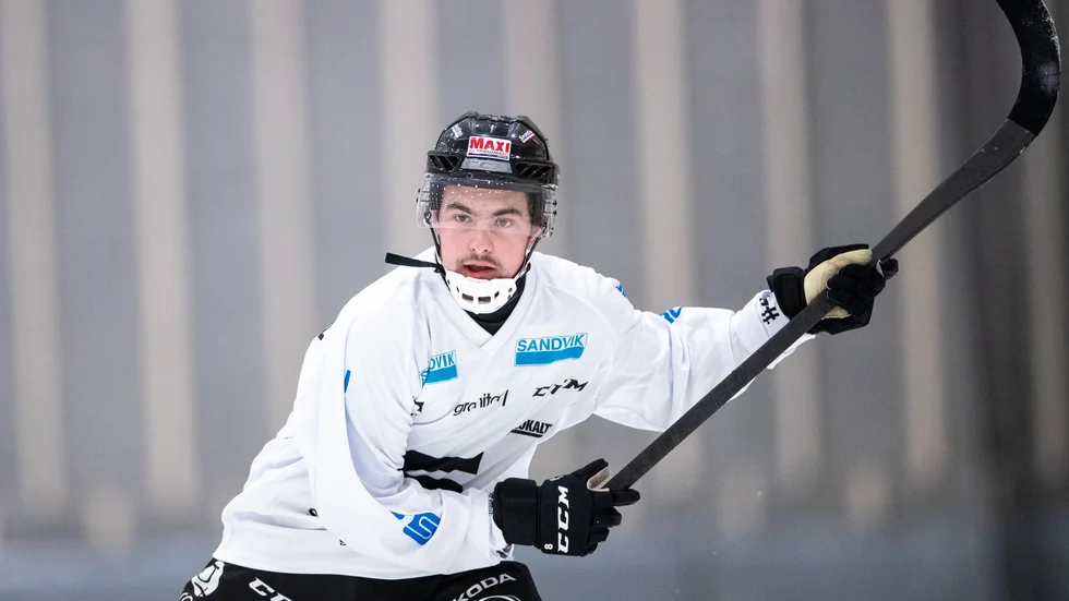 Albin Bjerkegren känner fortfarande av de njurproblem han drabbades av inför säsongen. Men det går åt rätt håll och när han gästar IFK med sitt Sandviken så är det att vinna som han har fokus på. 