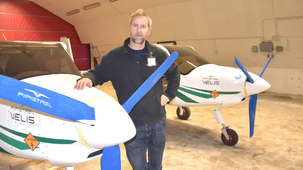 Olov Hultdin, vd vid Green Flight Academy, är glad över att kunna dra igång verksamheten vid trafikflygskolan i Skellefteå på senvåren.