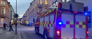 Fick rycka ut efter larm om röklukt 