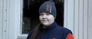 Här tog sig tjuvarna in på företagskontoret – körde sönder grinden och stal bil: "Vi är chockade"