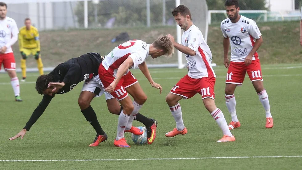 Assyriska brukar vara starka hemma på Mamre - mot Vimmerby nollades hemmalaget.