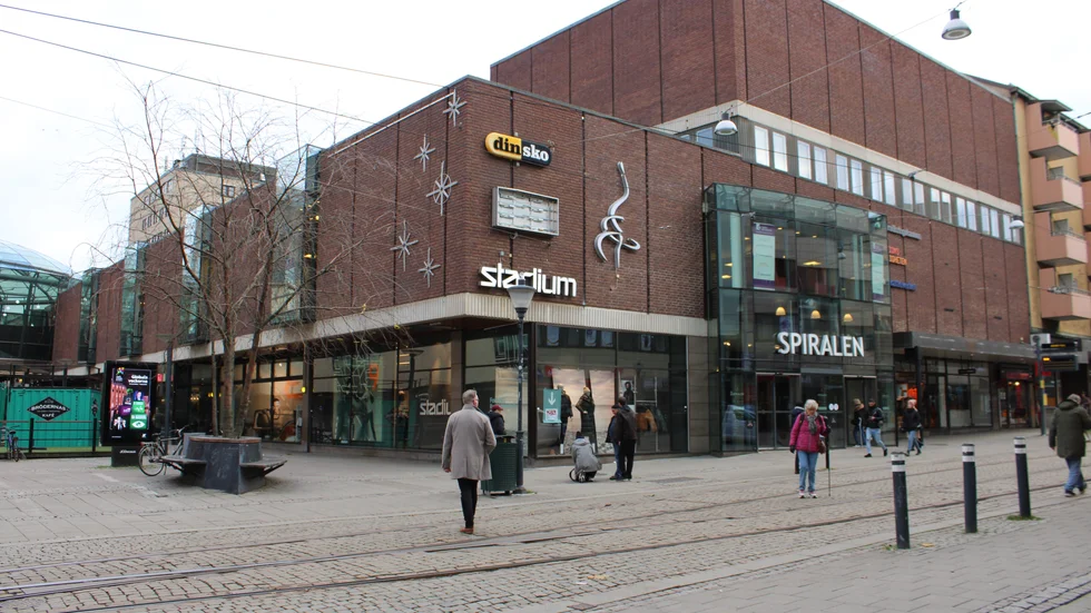 Spiralen. Här överfölls kvinnan som är i 80-årsåldern med slag och sparkar.