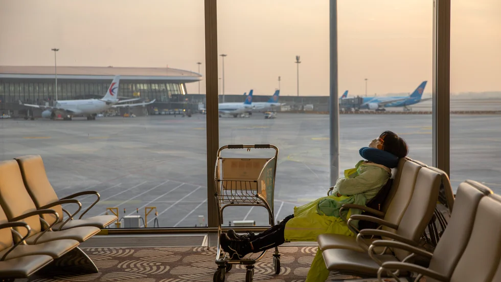 Nya restriktioner införs på flera håll i Kina. Bland annat ska resenärer som anländer till Peking från andra delar av landet visa ett negativt coronatest. Arkivbild.