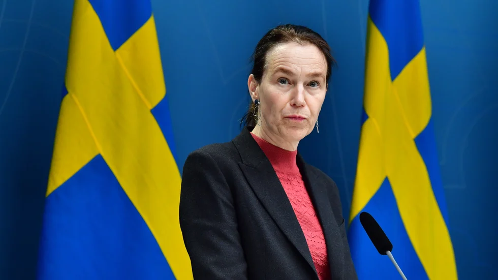 Socialstyrelsens generaldirektör Olivia Wigzell talar vid en pressträff efter ett möte i krishanteringsrådet. Arkivbild.