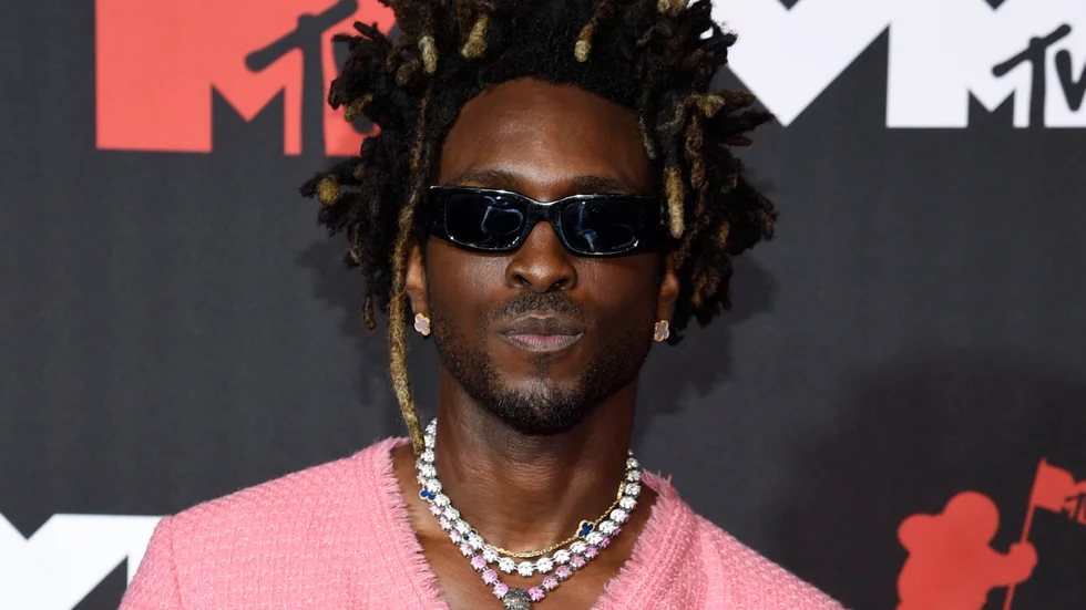 Saint Jhn spelar i Sverige den 5 februari.