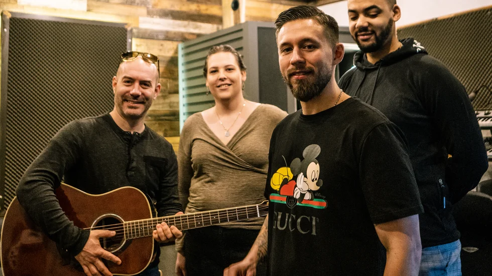 Nick Hammer (närmast kameran), Tim Bergholm, Ellie Lilja och Niklas Andersson.