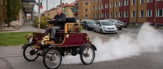 Rolfs udda bygge får Norrköpingsborna att reagera: Många ställer frågor när jag stannar"