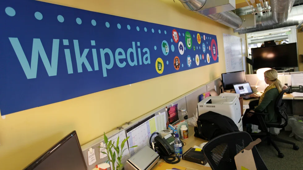 Wikipedia är på många sätt ett tveeggat svärd, som ofta ges alltför stor betydelse i fråga om tillförlitlighet, skriver Ingemar Andersson.