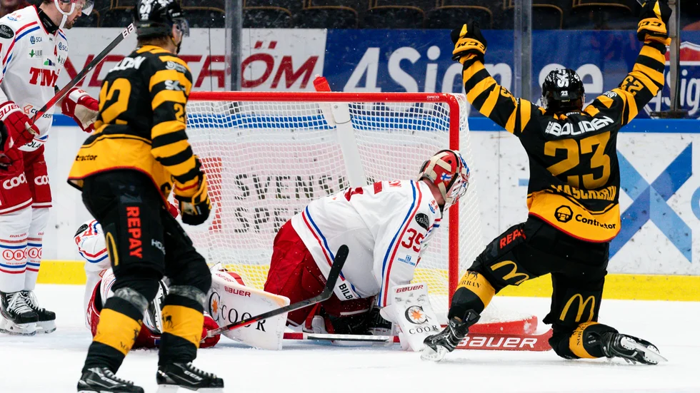 Adam Mascherin spräckte torsdagens målnolla med sin fullträff i powerplay. 
