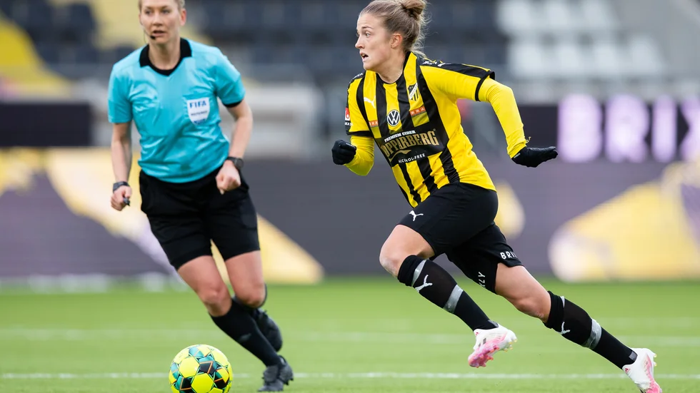 Filippa Angeldahl i BK Häcken-tröjan.
