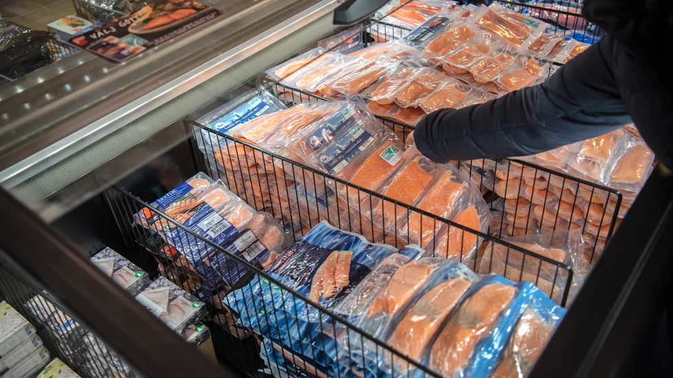 Kvinnorna misstänks ha stulit varor från Coop-butiken till ett värde av närmare 800 kronor.