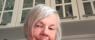 Man på äldreboende skrek i timmar – Annika ringde 112
