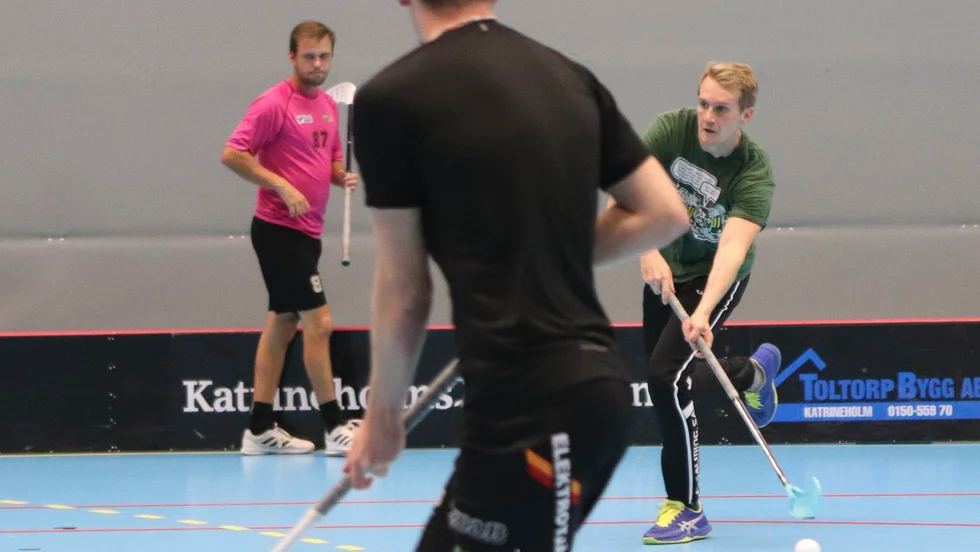 Magnus Öhrn är tillbaka i KIB och tränaren Kari Koskinen kallar den rutinerade spelaren och assisterande lagkaptenen för sin chefsback.