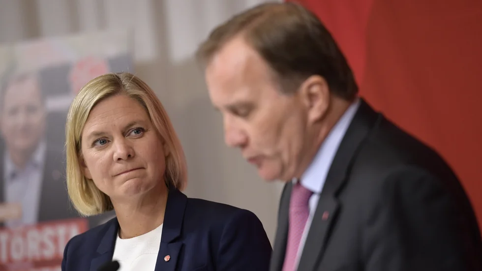 Under ett par perioder har Magdalena Andersson och Stefan Löfven styrt landet på borgerliga budgetar. Vilket blir problem för den politik man vill föra och med otack som belöning, enligt krönikören.