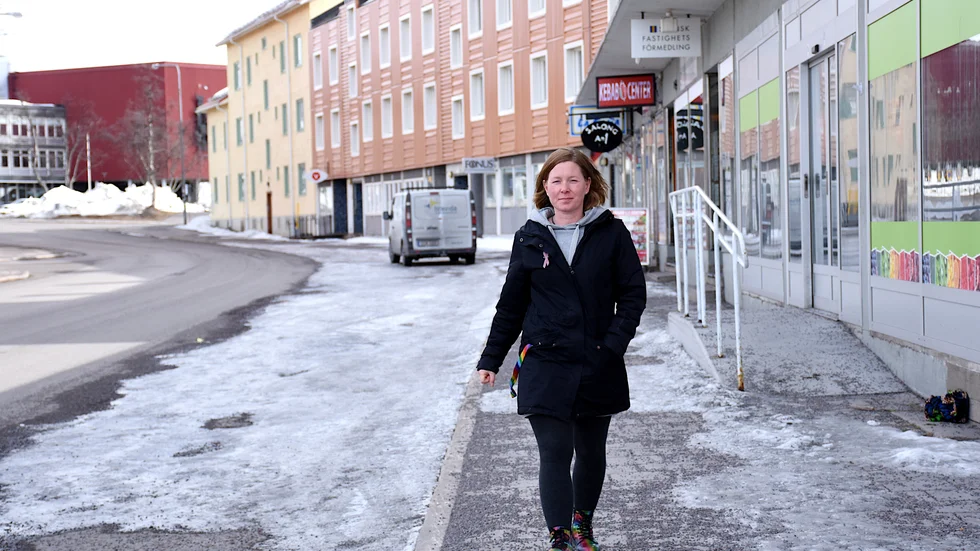Många i Kiruna förknippar Christine Brännvall med protesterna mot strippklubben 2013. "Det händer fortfarande, men det blir mer och mer sällan", säger hon.  