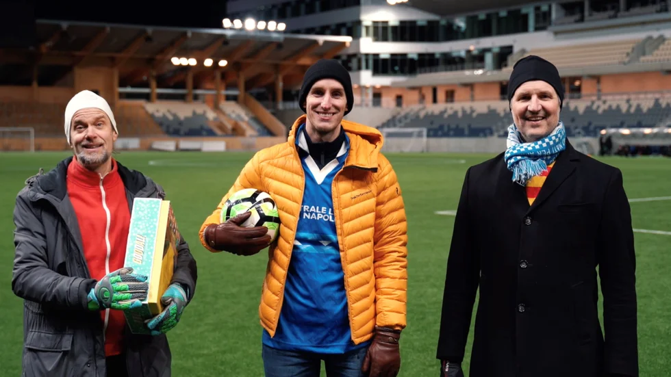 Siriussupportrarna Jens Fock, Erik Hellquist och Anders Lönnqvist har skapat sällskapsspelet "Goooal!". "Vi har fått ganska mycket positiva reaktioner på det här", säger Jens Fock.