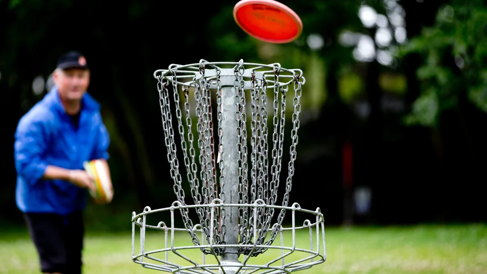 Det är dags för Nyköpings kommun att investera och erbjuda sina medborgare en egen discgolfbana skriver Stefan Forssell.