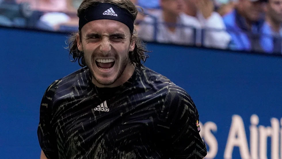 Stefanos Tsitsipas kommer att ta coronavaccinet. Arkivbild.