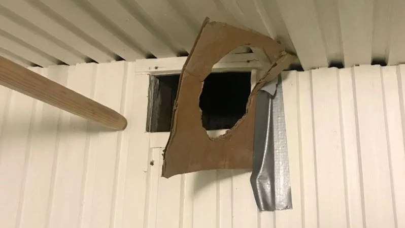 "Bild på utsuget i odlingsrummet" står det i polisens anteckningar i förundersökningen som gäller 36-åringen.