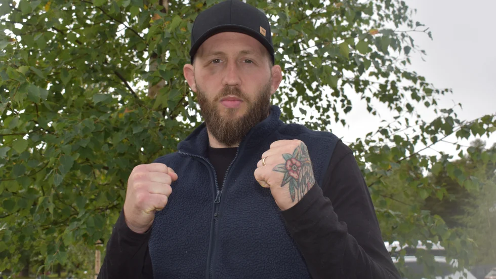 Andreas ”Real Steel” Ståhl går match i Stockholm. Han ser fram emot att slå sig fram till en titel.