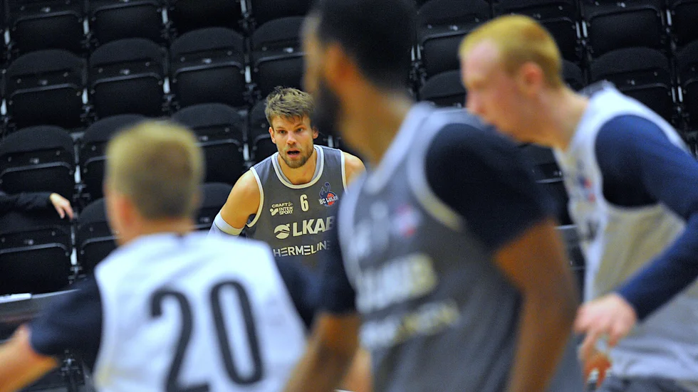 Andrew Smith