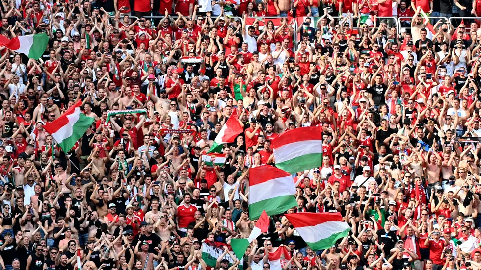 Ungerska fans på Puskás Aréna i Budapest i mötet med Frankrike i lördags.