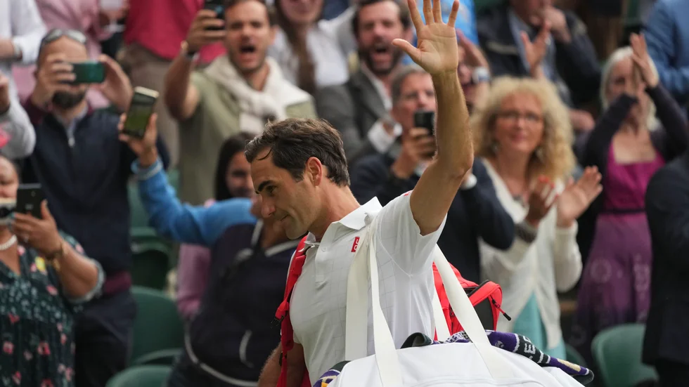 Roger Federer är utslagen.
