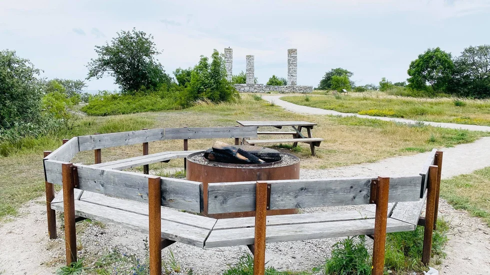 Galgberget har drabbats av en del skadegörelse den sista tiden.