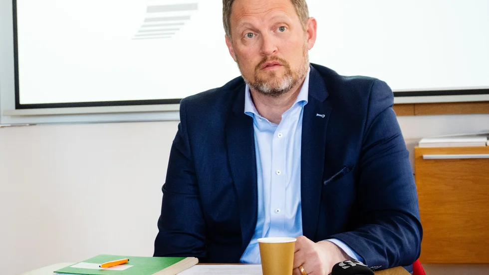 Det kommunala bostadsbolaget Lulebo söker en ny vd sedan Erik Öhrling beslutat att lämna sin tjänst den 31 december.