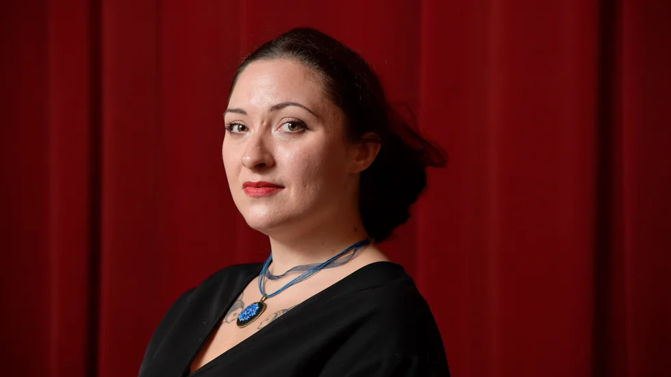 Anna Fock följer upp hyllade ”Väderfenomen” med boken ”Kustobservationer” som ges ut på Natur & Kultur. 