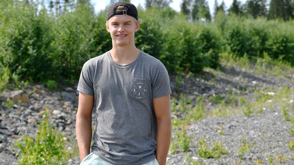 "Vi har haft mycket möten och så, så det blir spännande att se vart man kan gå. Jag har snackat med alla utom ett lag", berättar Simon Robertsson inför draften.