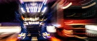 Hög och full chaufför körde 150 km/h på E18