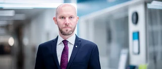 "Besökare på skolan nattetid riskerar bli filmad"