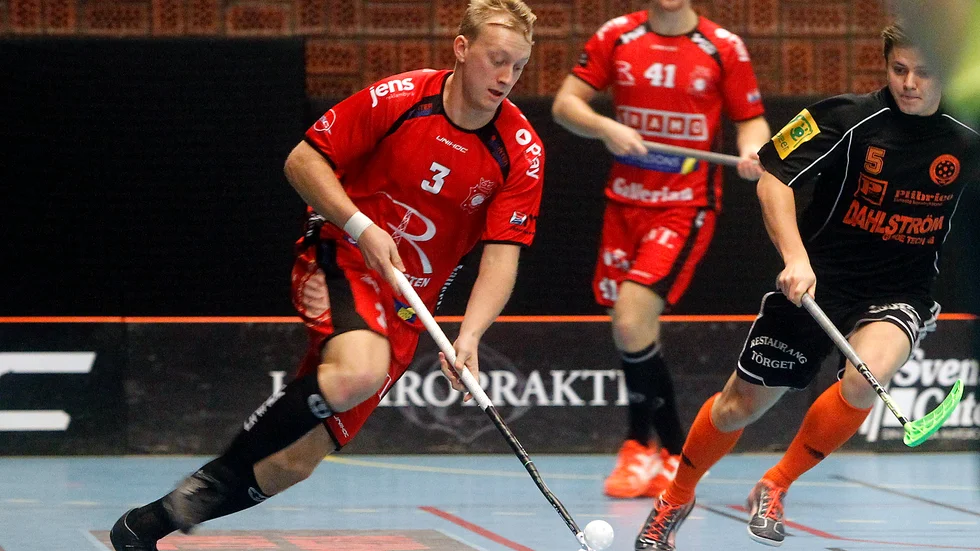 Mikael Sonesson kör på med Solfjäderstaden och under söndagen stod han får tre av målen i träningsmatchen mot Åby Oilers. 