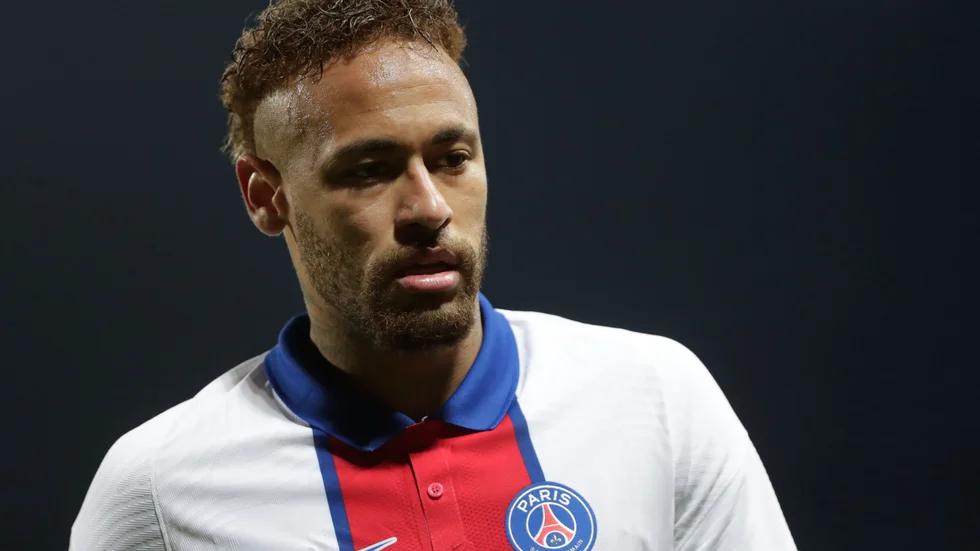 Nike hävdar att man bröt avtalet med Neymar för att han inte ville samarbeta i en utredning. Arkivbild.