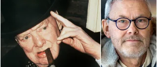 Han låter den åldrade Churchill se tillbaka på sitt liv