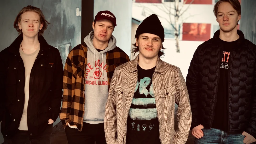 Pitebandet Åssit släpper fyralåtars-ep:n "Nightflyers" på Spotify. Sebastian Nordaneldh, trummor, Joel Fredriksson, bas, Petter Vikström, sång och gitarr, och Viktor Öberg, gitarr.